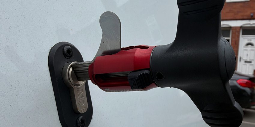 Broken Key Extraction &mdash; Capital City Locksmith