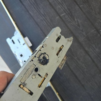 Safes and key safes